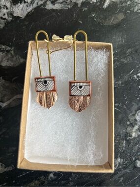 Hechizo Lindo Small Regalo Drop Earrings Rose Gold Leather